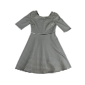Pixley Dress Womens Small Black White Stripes Knee Length 1/4 Sleeve Stretchy
